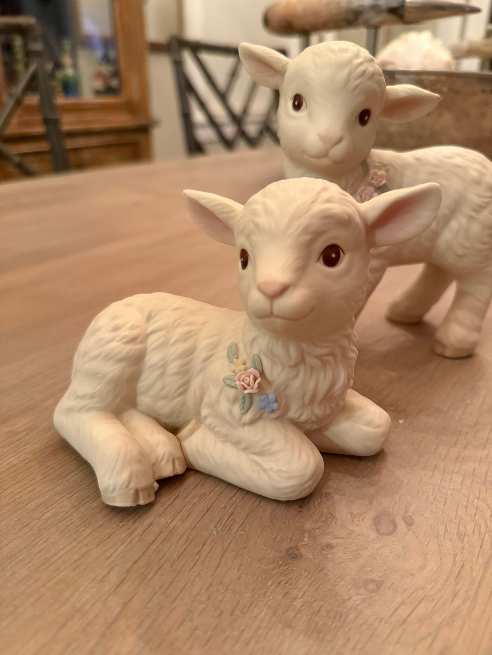 Two Little Lambs Vintage Figures - 3