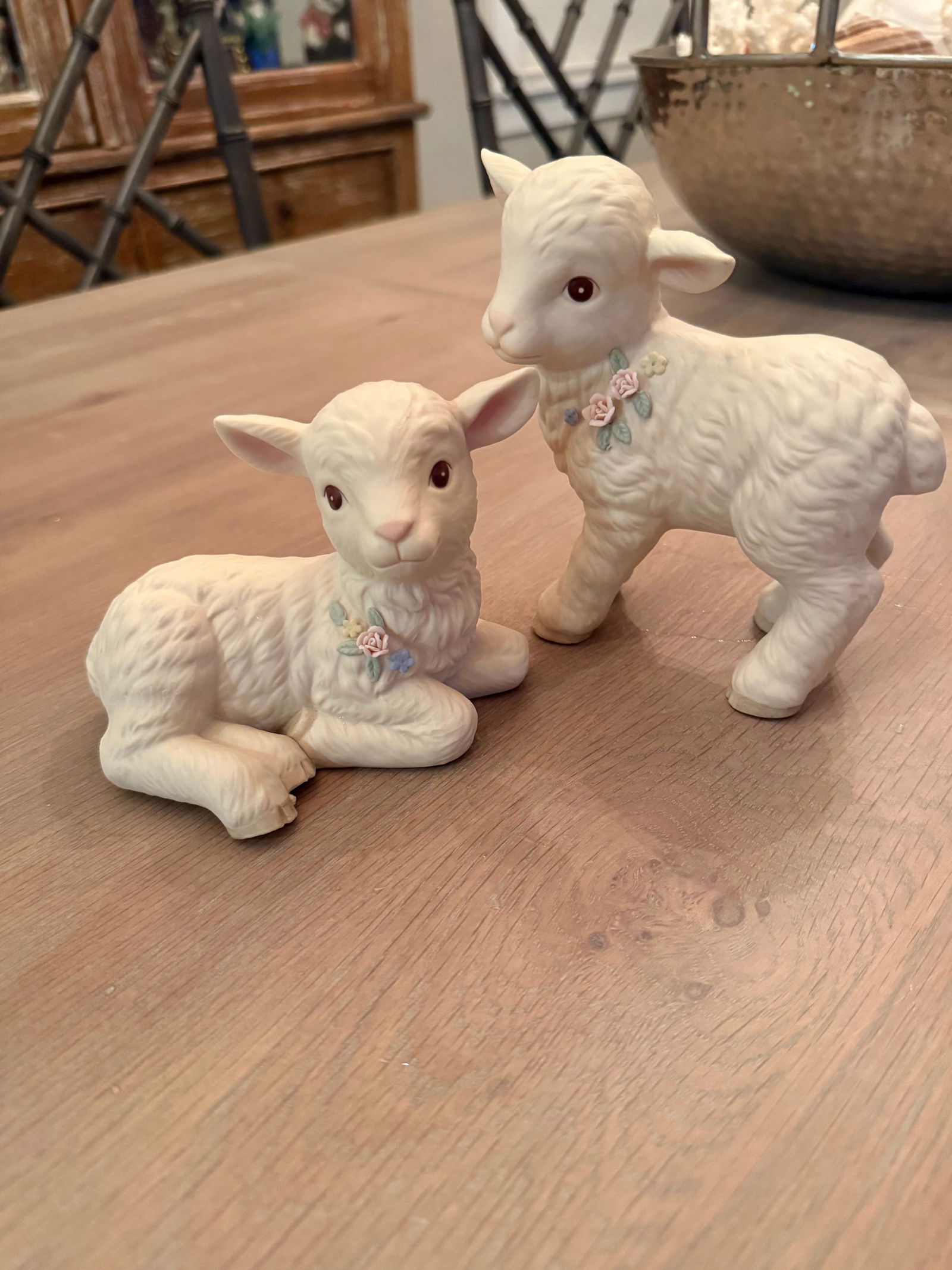 Two Little Lambs Vintage Figures - 4
