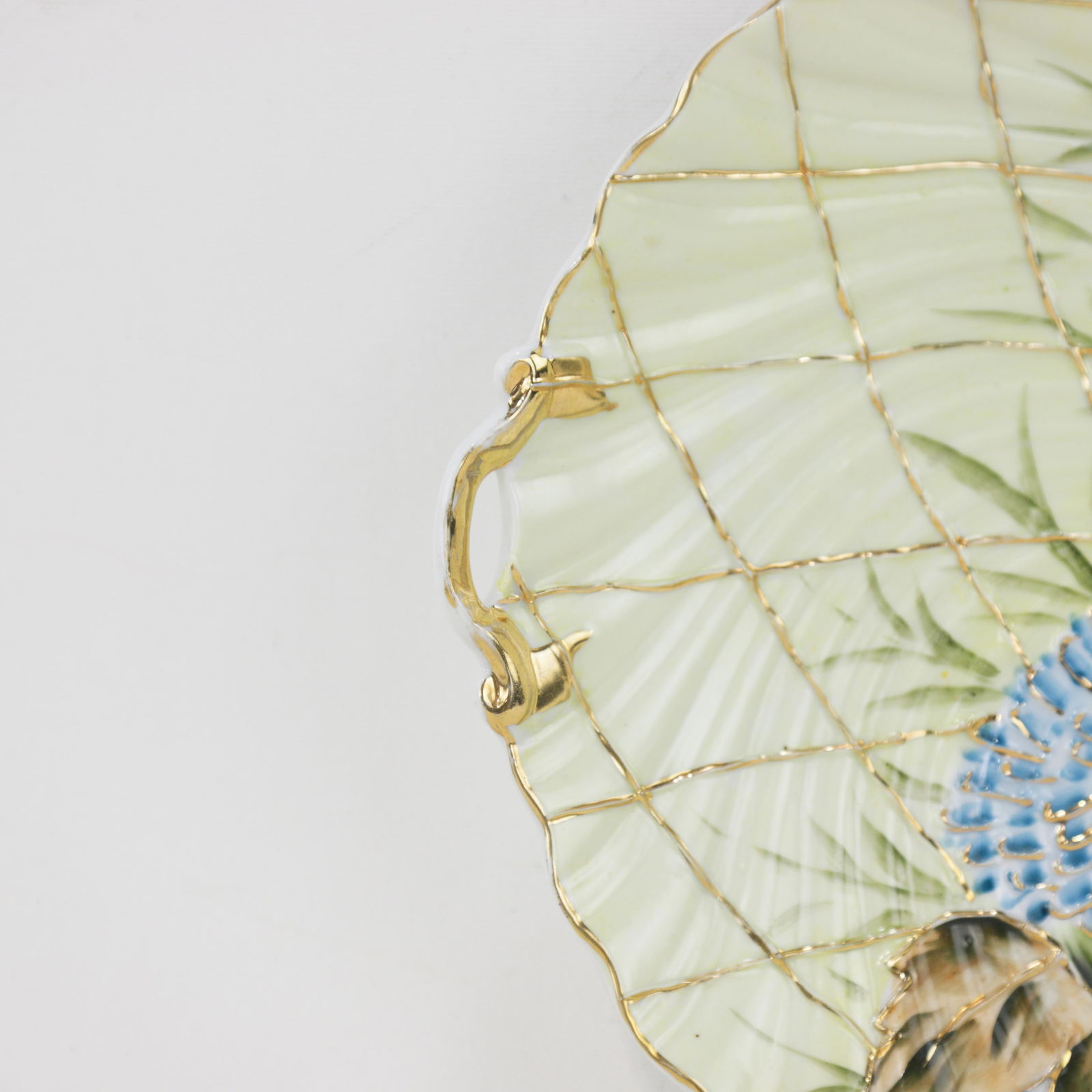 Set of Two Vintage Hand-Painted Porcelain Serving Trays With Floral Design - 8