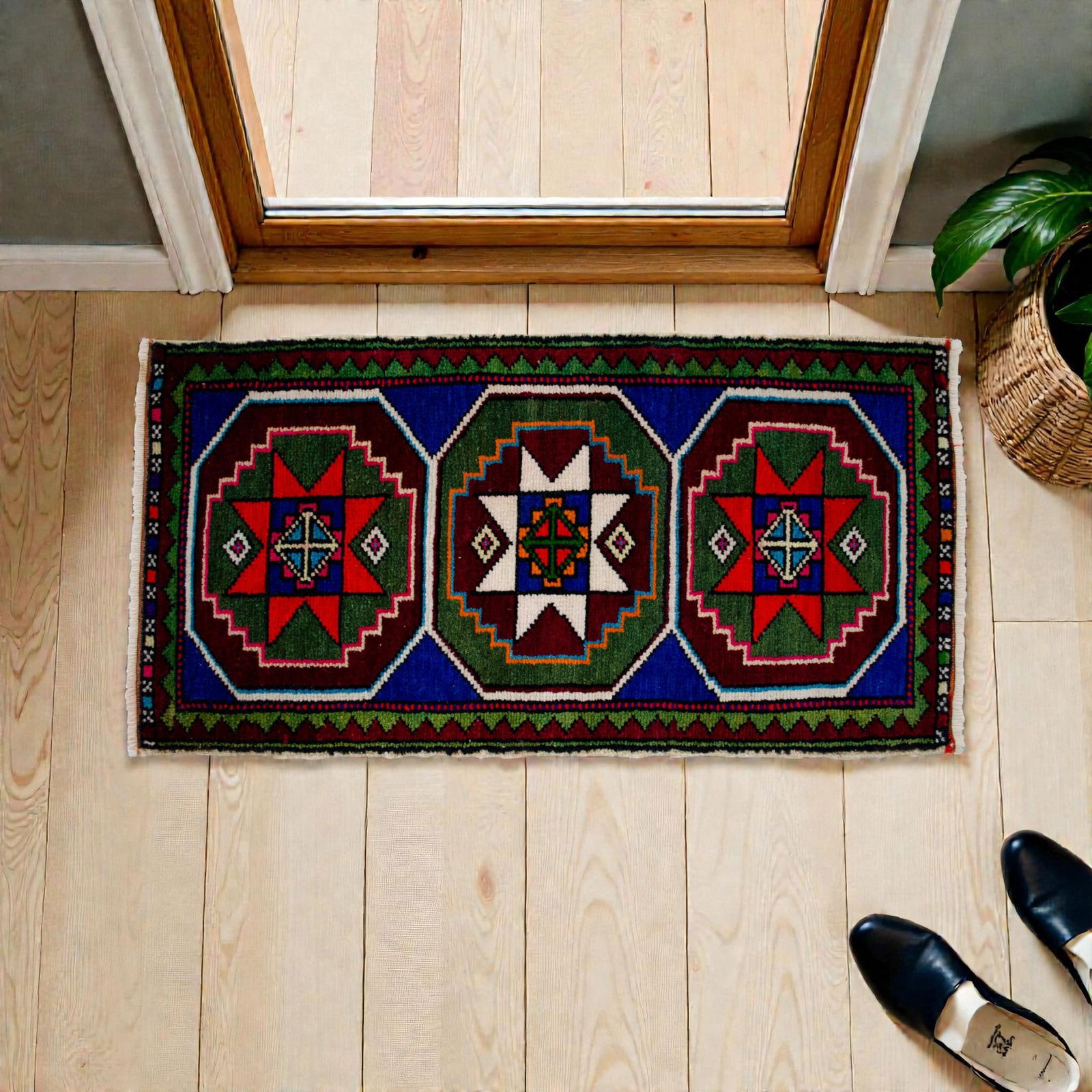 Hand Knotted Oushak Rug. Colorful Rug, Bath Mat, Laundry Decor 1'6" X 2'11" - 3