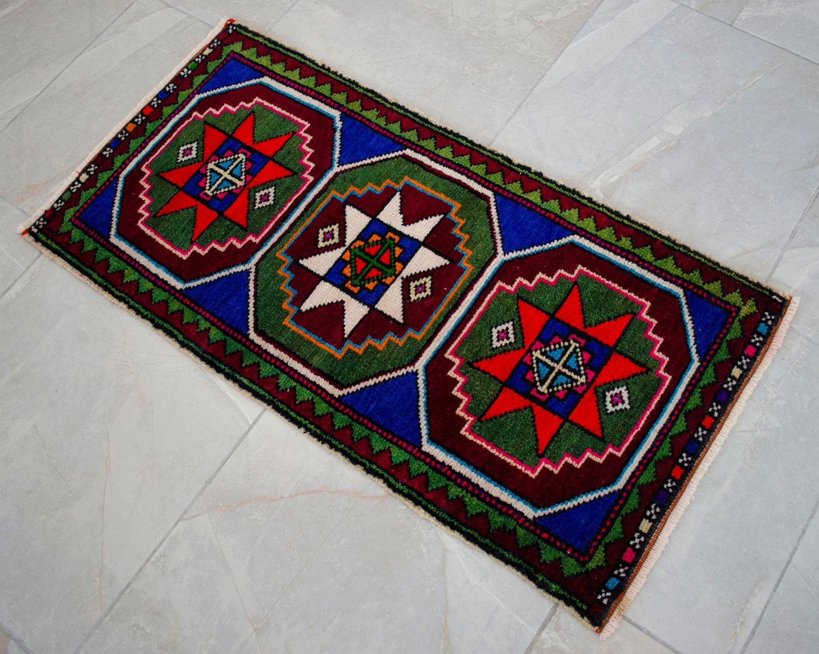 Hand Knotted Oushak Rug. Colorful Rug, Bath Mat, Laundry Decor 1'6" X 2'11" - 8