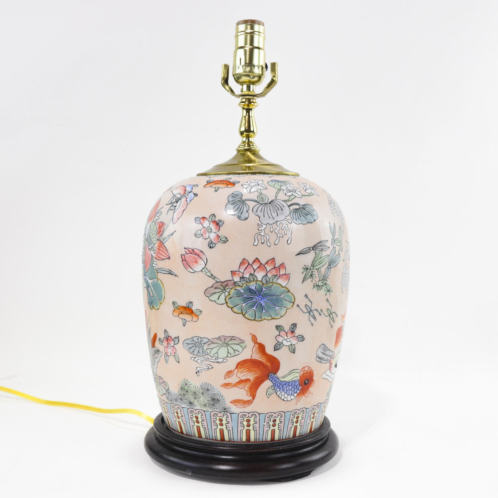 Large Vintage Chinese Porcelain Table Lamp With Mandarin Ducks and Floral Motif - 4