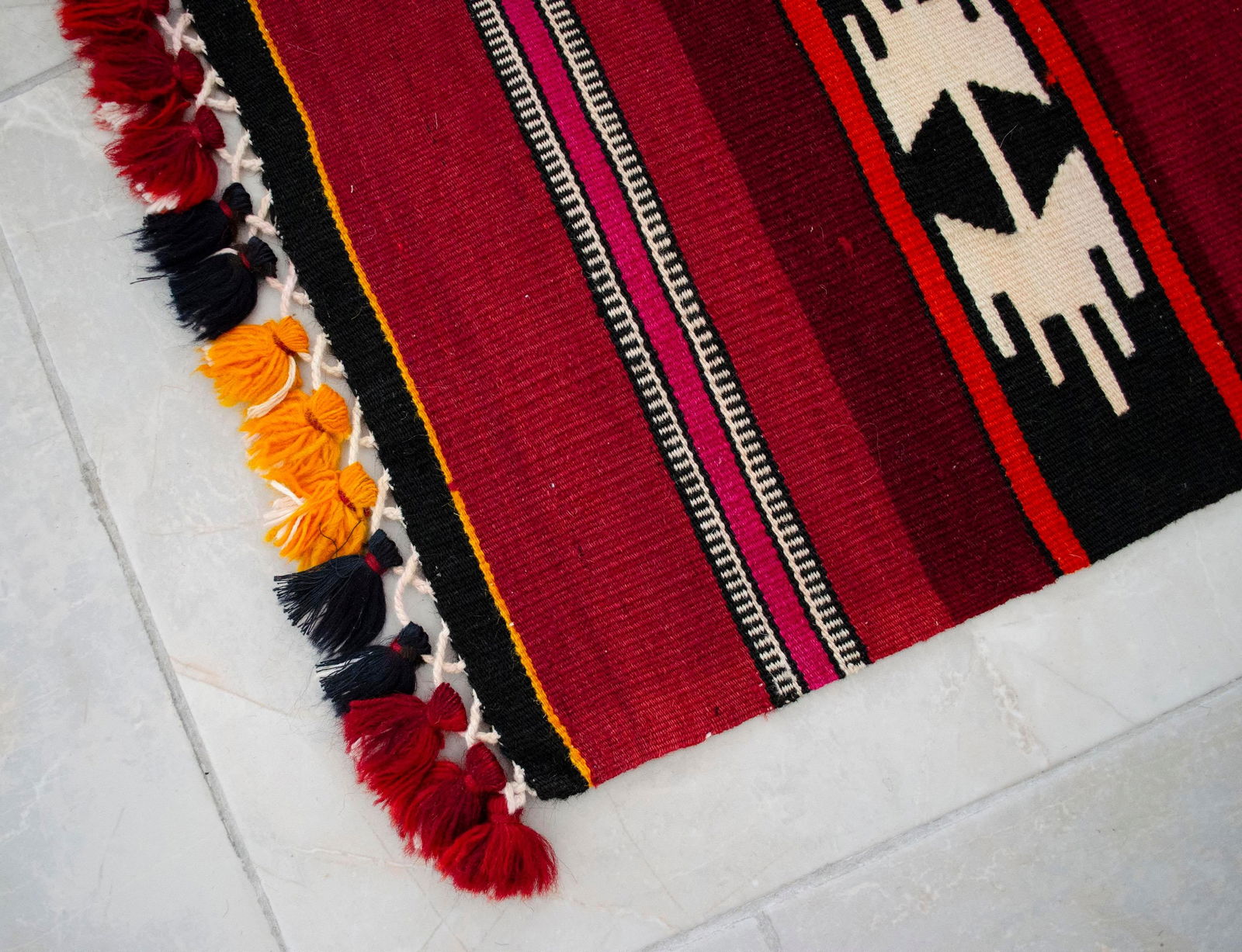 1990s Hand Made Short Narrow Runner Rug Turkish Kilim Hallway Rug - 1"²11"³ Ã— - 11