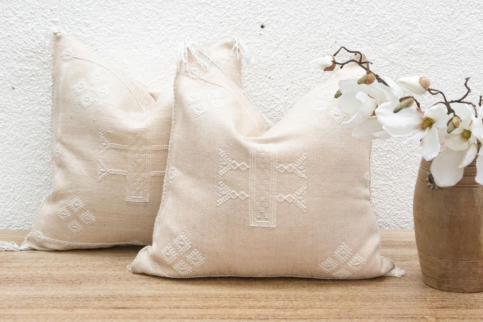 Pair of Sahara White Silk Rug Pillows - 8