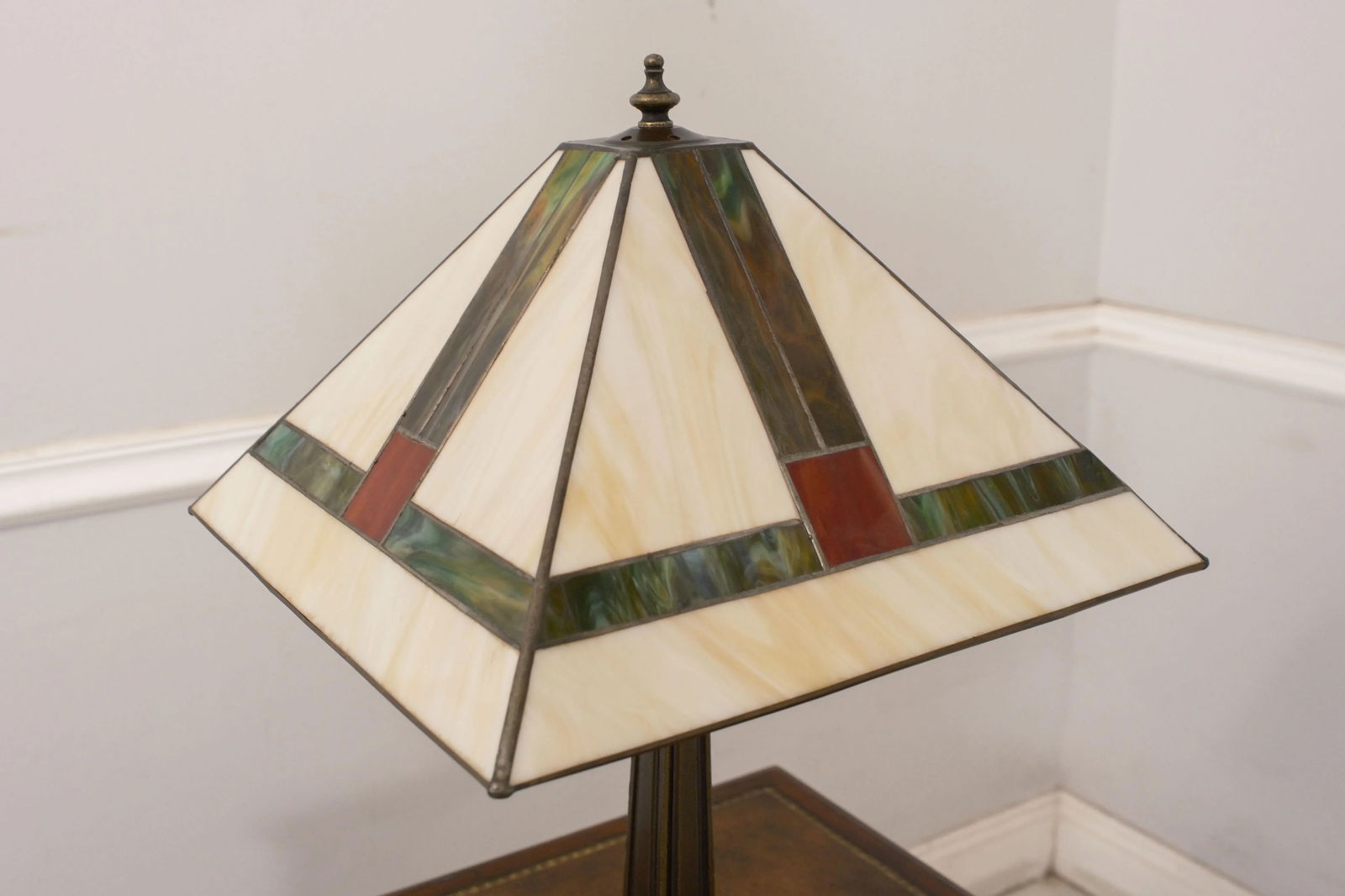 Pair Arts & Crafts Leaded Glass Slag Glass Lamps - 10