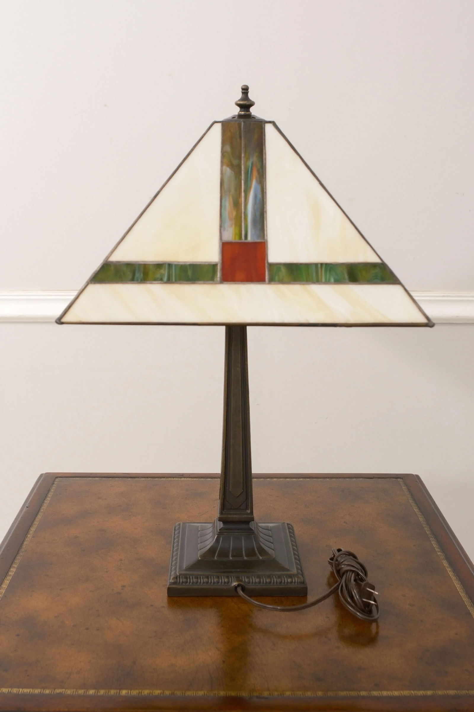 Pair Arts & Crafts Leaded Glass Slag Glass Lamps - 4