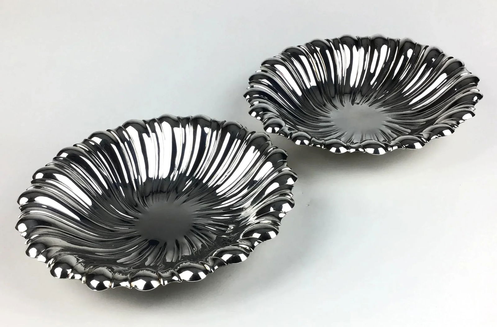 1990s Swirling Silver Plate Condiments Serving Dishes - a Pair - 2