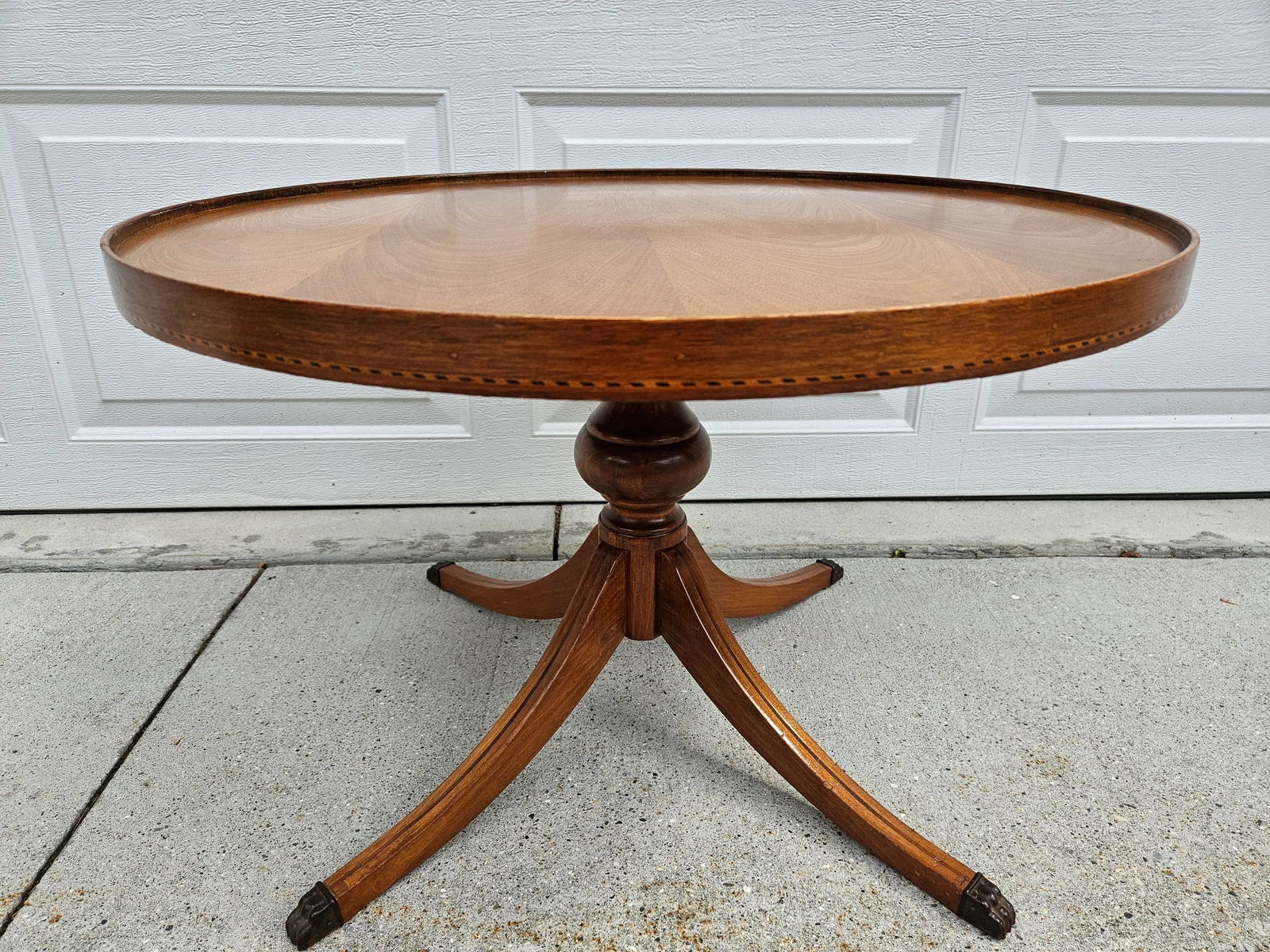 Round Mahogany Side Table - Mersman - 4