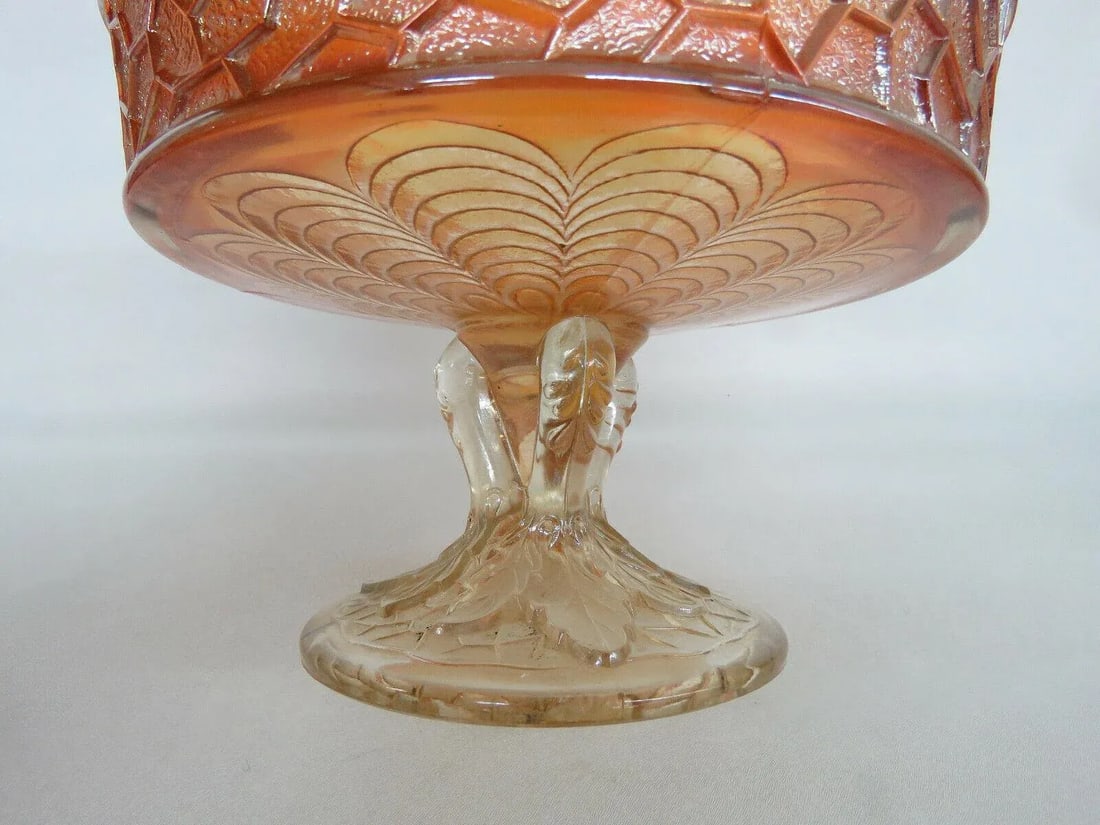 Dugan Maple Leaf Marigold Carnival Glass Peacock Feather Large Berry Bowl - 5