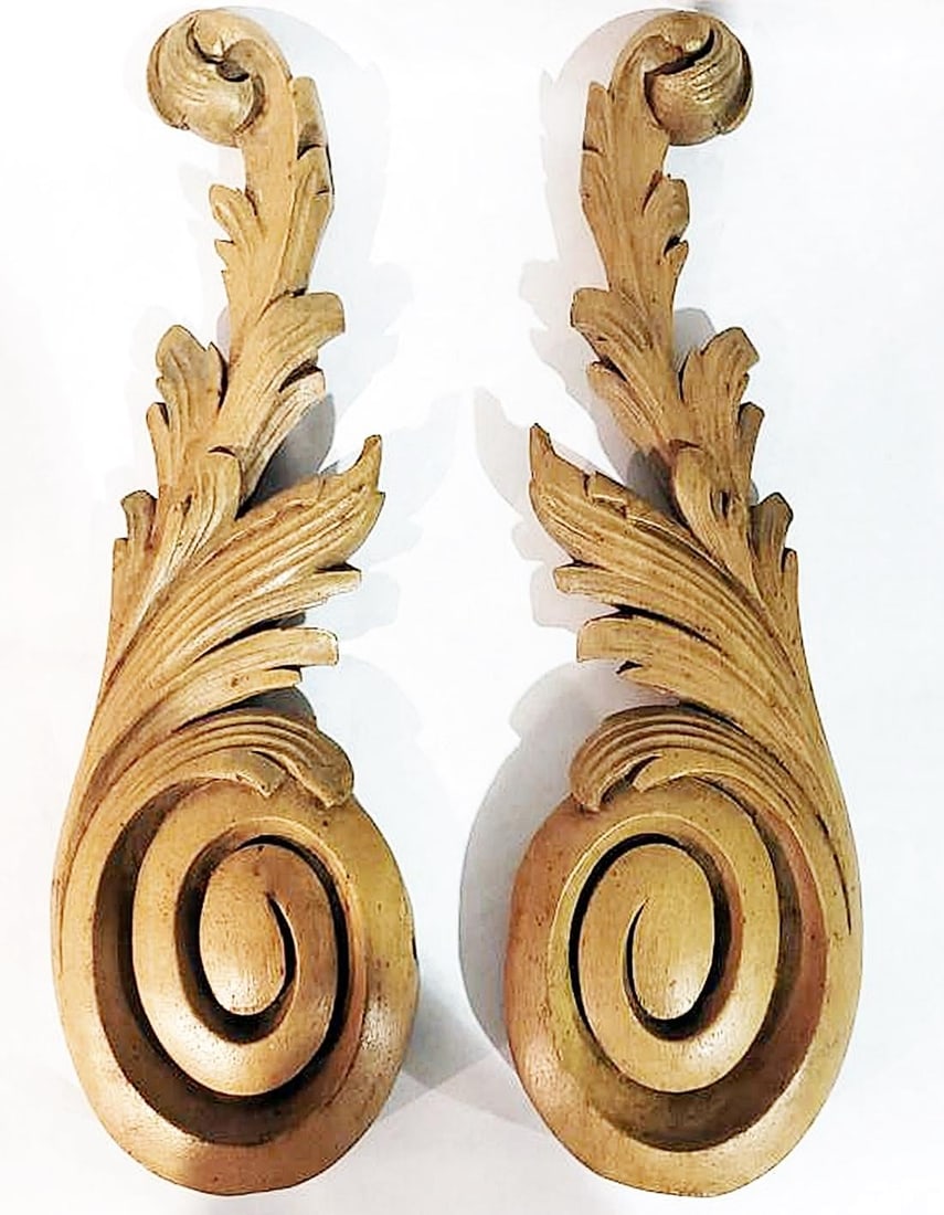 Antique French Walnut Rococo Carvings, a Pair - 7