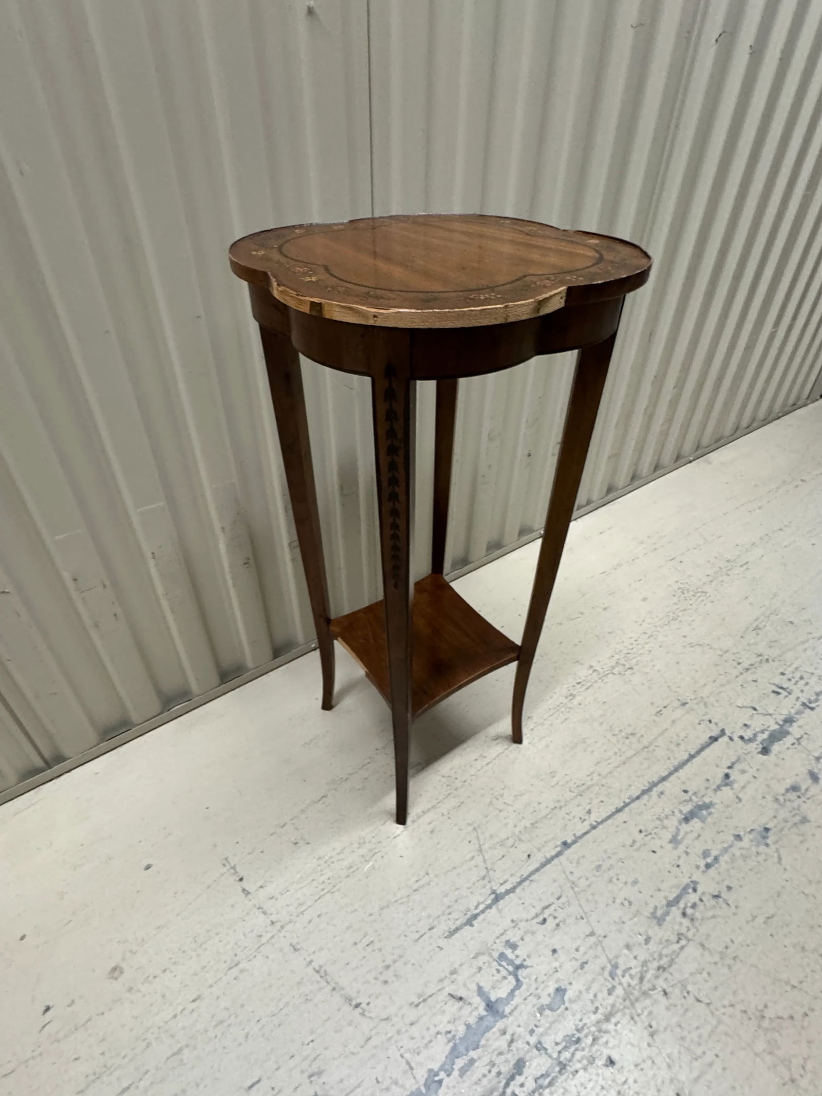 Heritage Petite Inlaid Side or Accent Table - 11