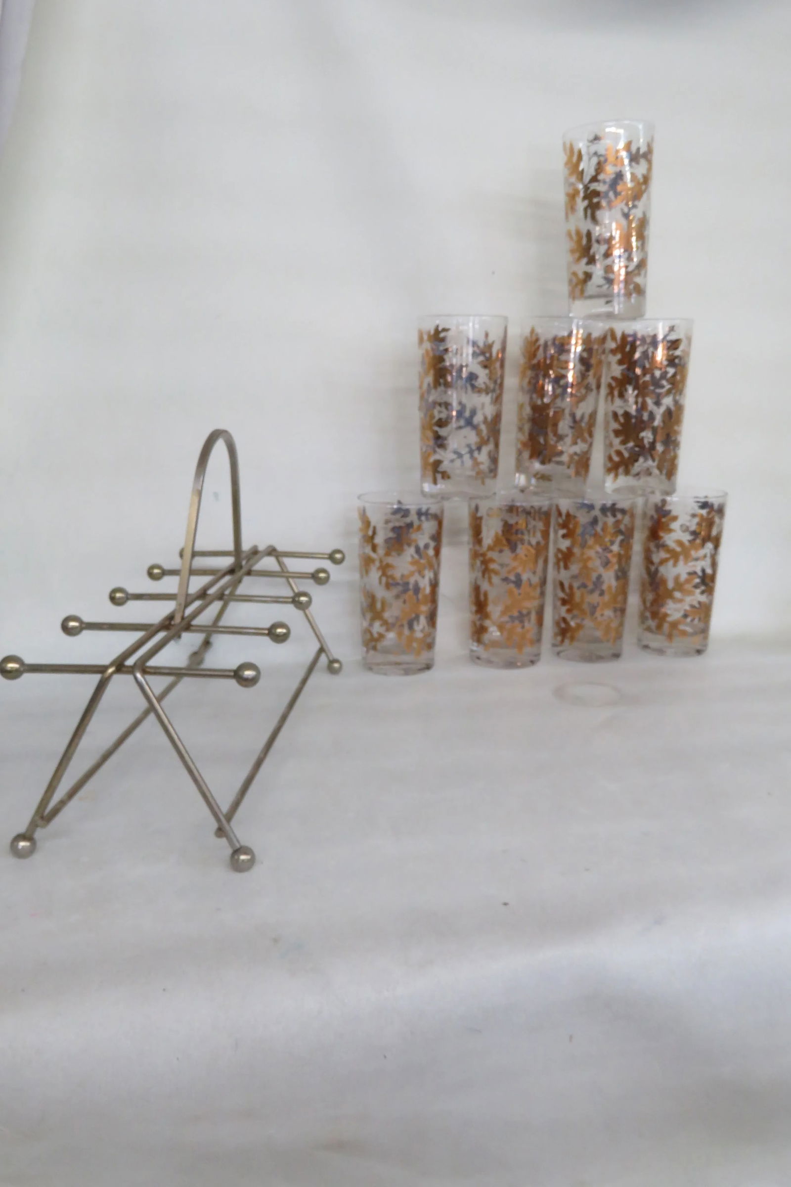 Mid Century Highball 8 Glass Cups Gold Oak Leaf Acorn Pattern W Caddy 4439b - 5