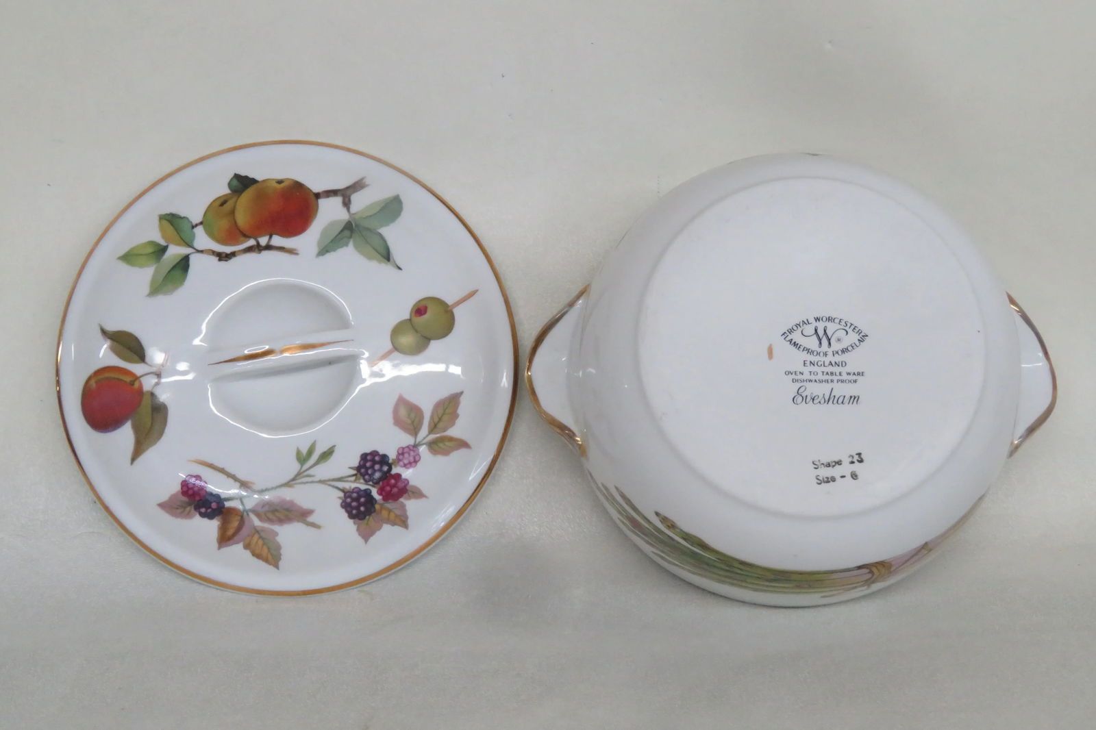 Royal Worcester Evesham Asparagus Wheat Gold Handles Porcelain Casserole With Lid 4449b - 4