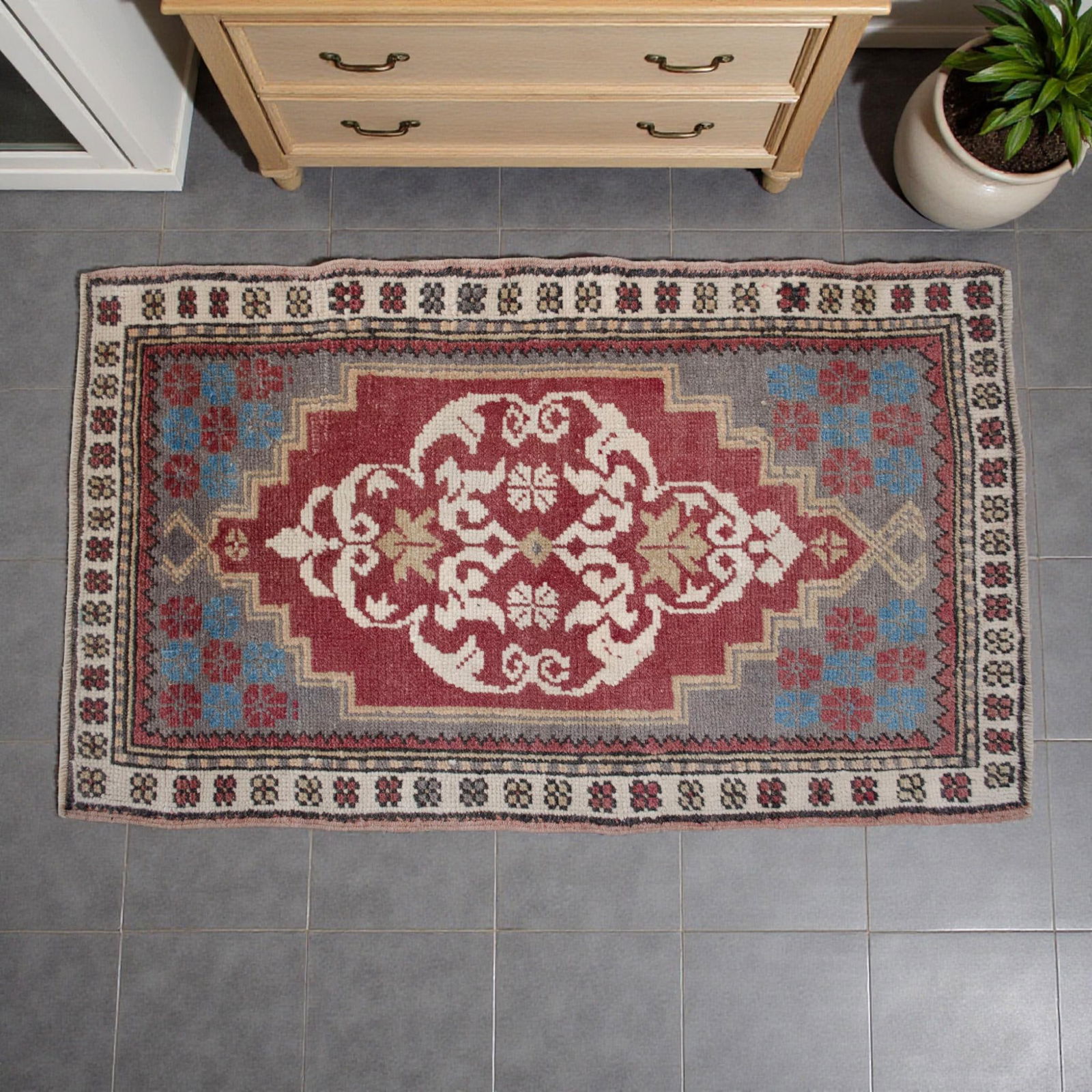 Distressed Low Pile Turkish Yastik Petite Rug Hand Knotted Faded Mat - 24"³ X 41"³ - 3