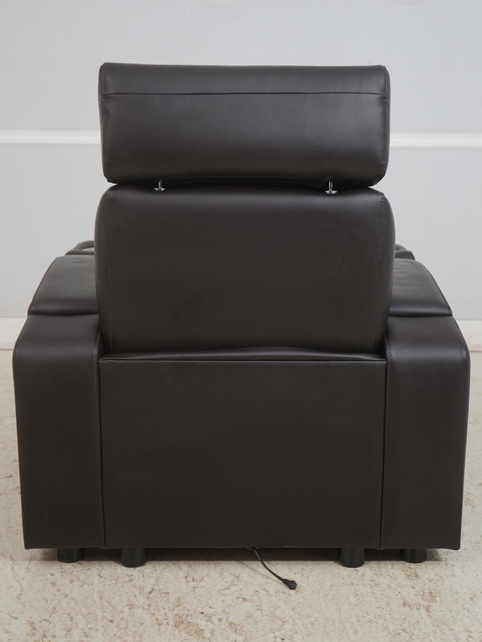 Palliser Lemans Home Theater Leather Power Recliner - 4