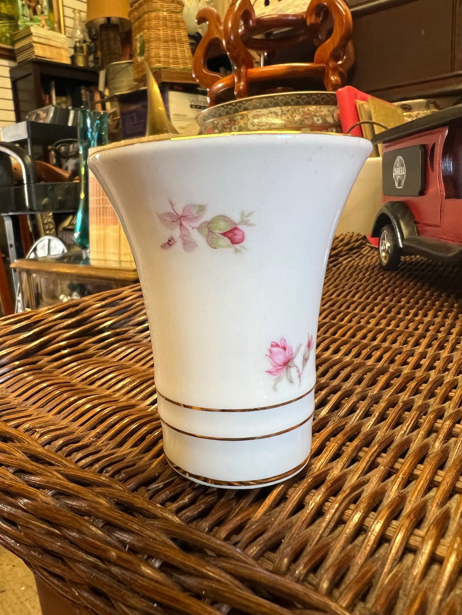 1950 Small Porcelain Bud Vase - 2