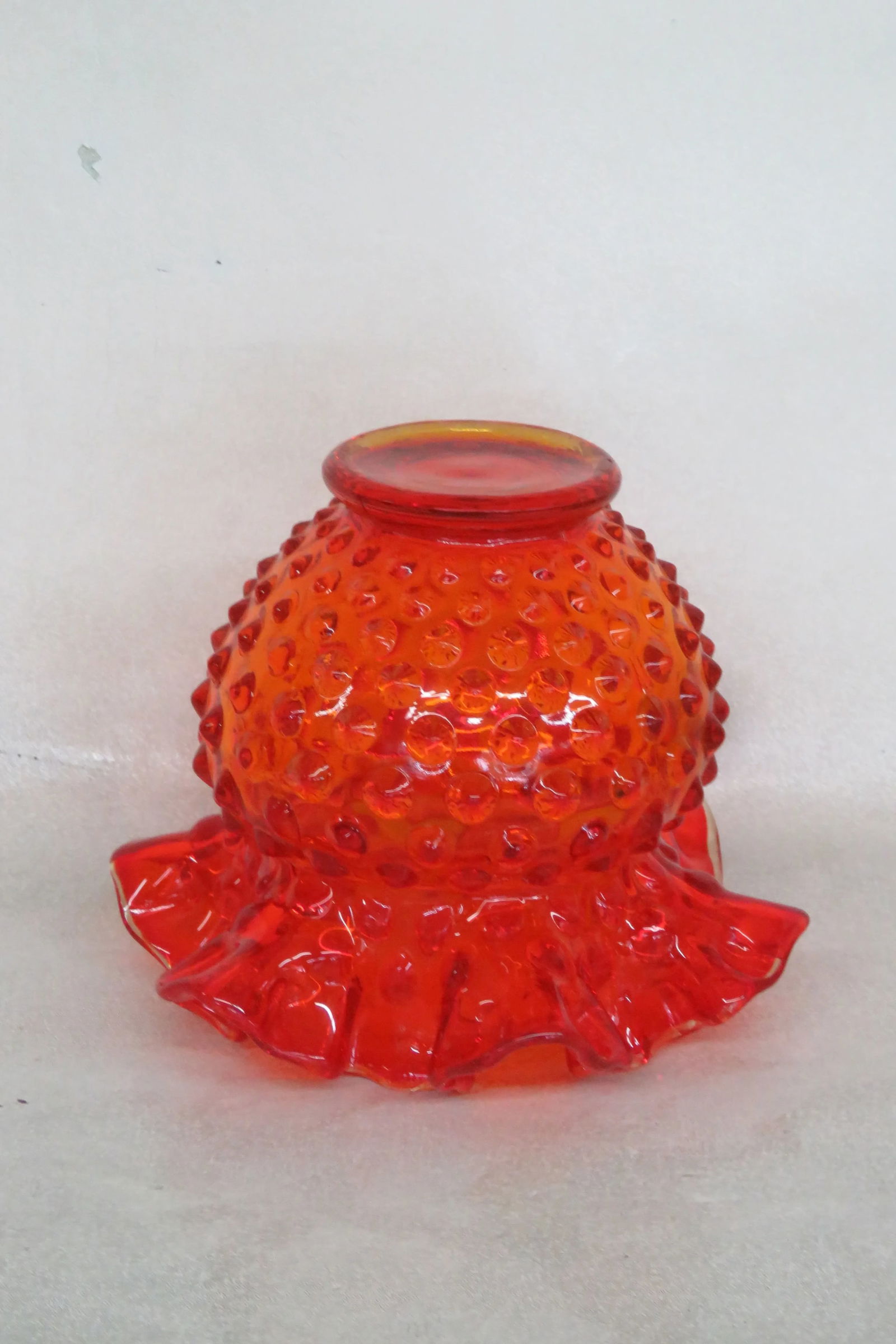 Fenton Glass Hobnail Style Amberina Ruffled Rim Vase 4491b - 13