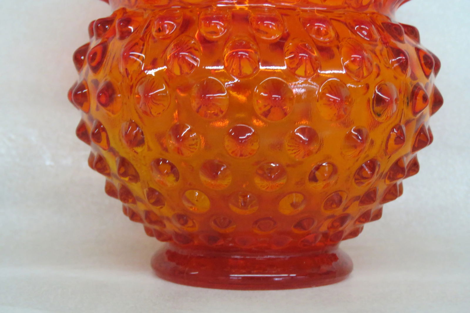 Fenton Glass Hobnail Style Amberina Ruffled Rim Vase 4491b - 6