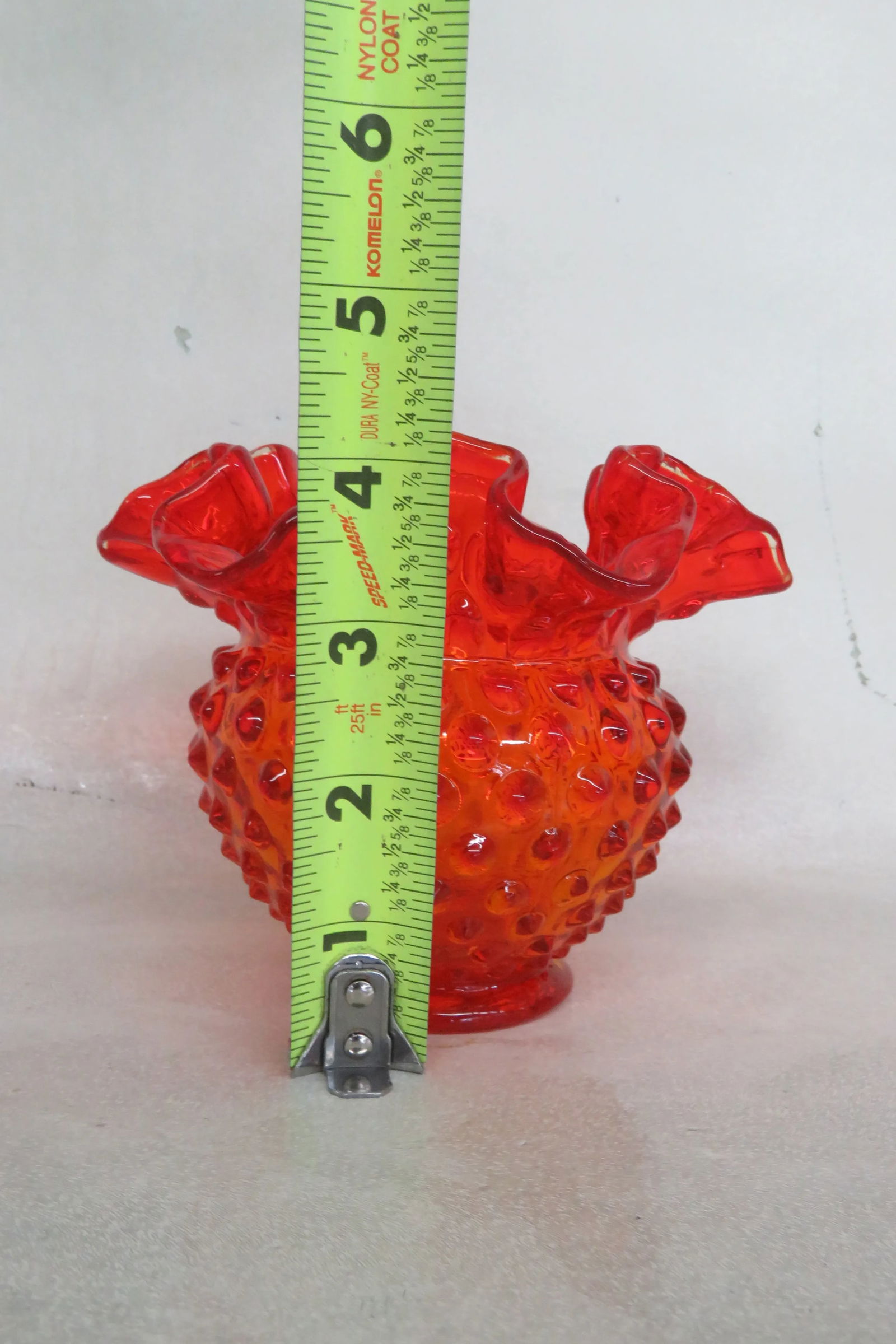 Fenton Glass Hobnail Style Amberina Ruffled Rim Vase 4491b - 9