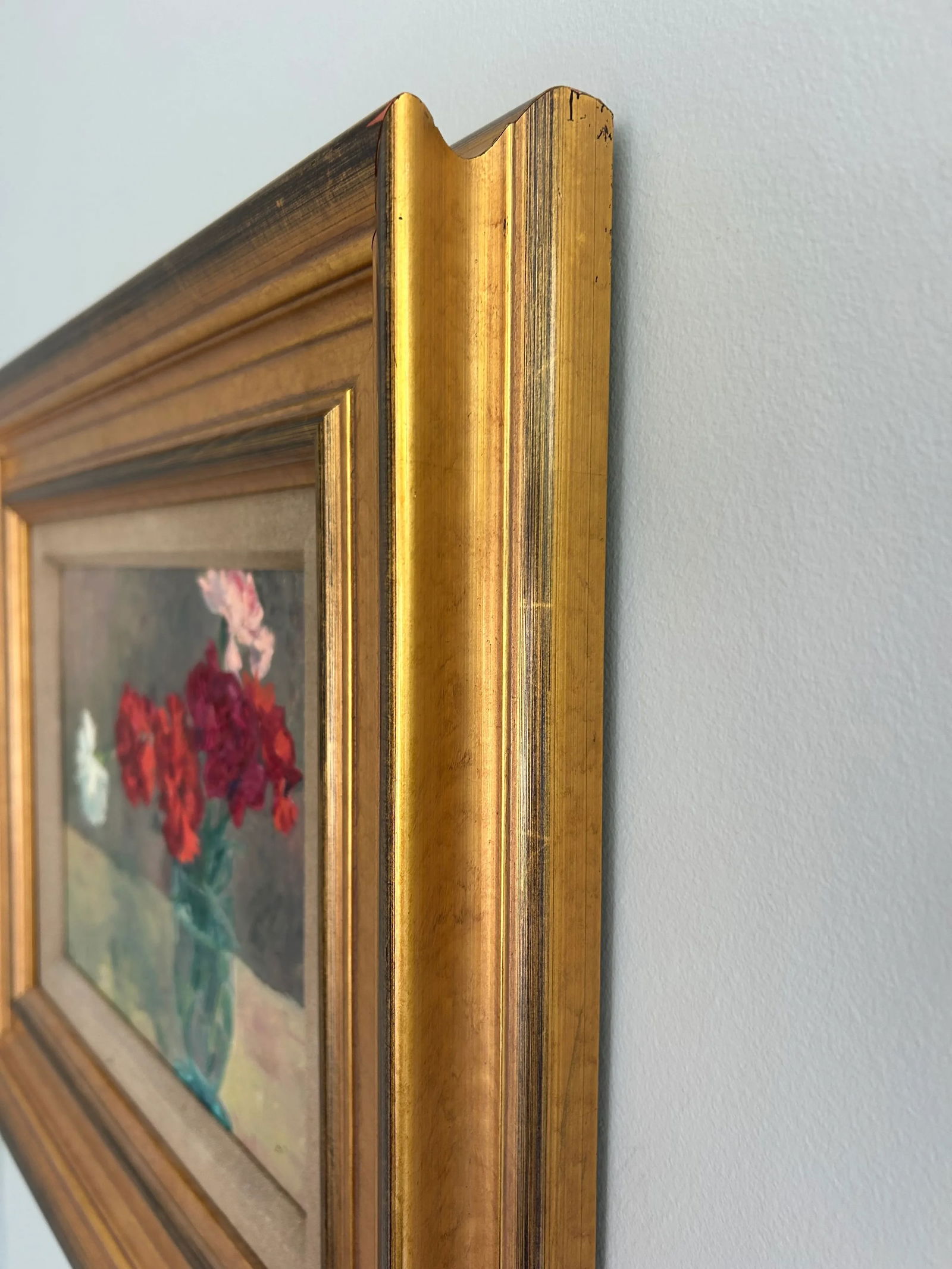 Vintage Original Oil on Board Still Life Red, Pink & White Carnations in Blue Glass Vase - 3