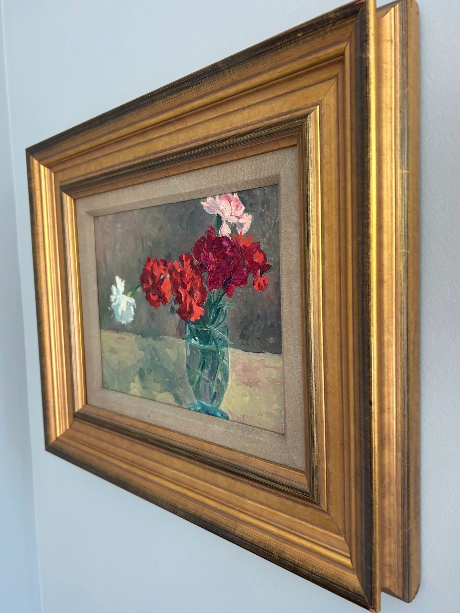 Vintage Original Oil on Board Still Life Red, Pink & White Carnations in Blue Glass Vase - 6