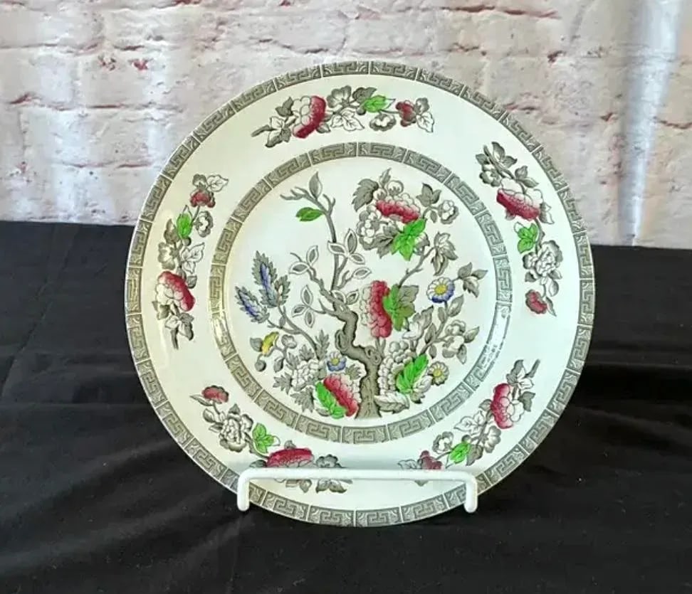 Mid 20th Century Johnson Brothers Indian Tree China, Set of 49 Pieces - 6