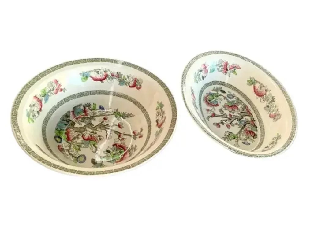 Mid 20th Century Johnson Brothers Indian Tree China, Set of 49 Pieces - 9