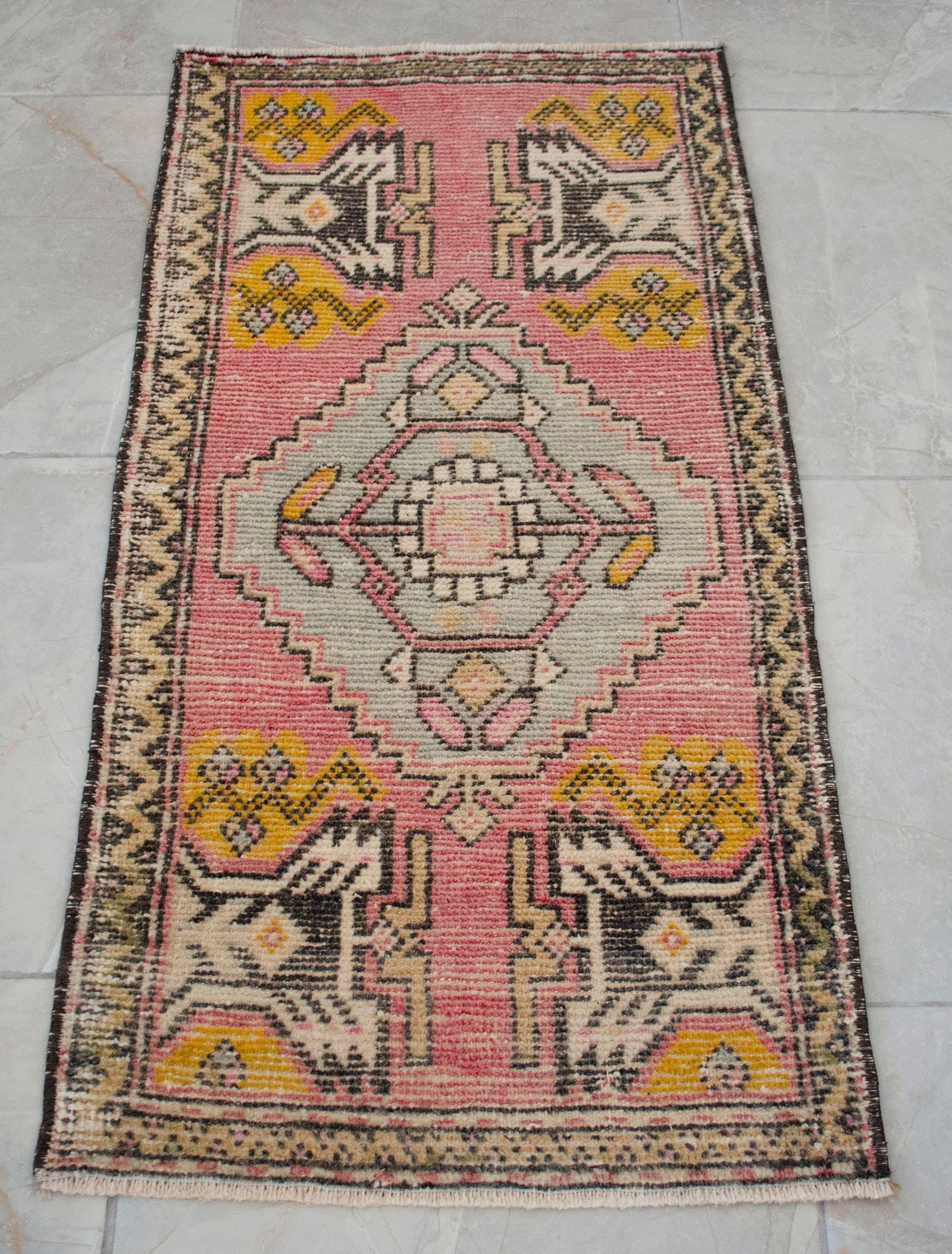 Hand Knotted Door Mat, Entryway Rug, Bath Mat, Kitchen Decor, Small Rug, Turkish Rug - 1"² - 6