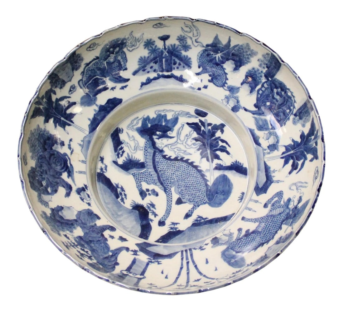 Chinese Blue White Round Porcelain Kirin Graphic Bowl Deep Plate: This is a handmade Chinese accent decorative round bowl / deep plate . The blue color oriental floral and Kirin graphic is handpainted all around the body. Dimensions: Dia 15.5" x h5.5" Origin: China