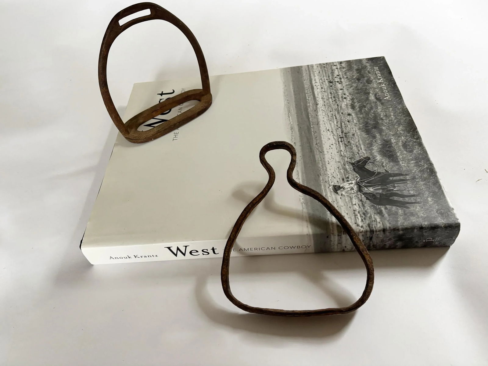 1890s Antique Forged Iron English Saddle Stirrup - 4