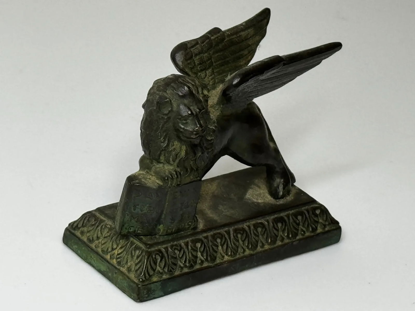 Italian Neoclassical Bronze Winged Lion of Saint Mark Venetian Grand Tour - 5