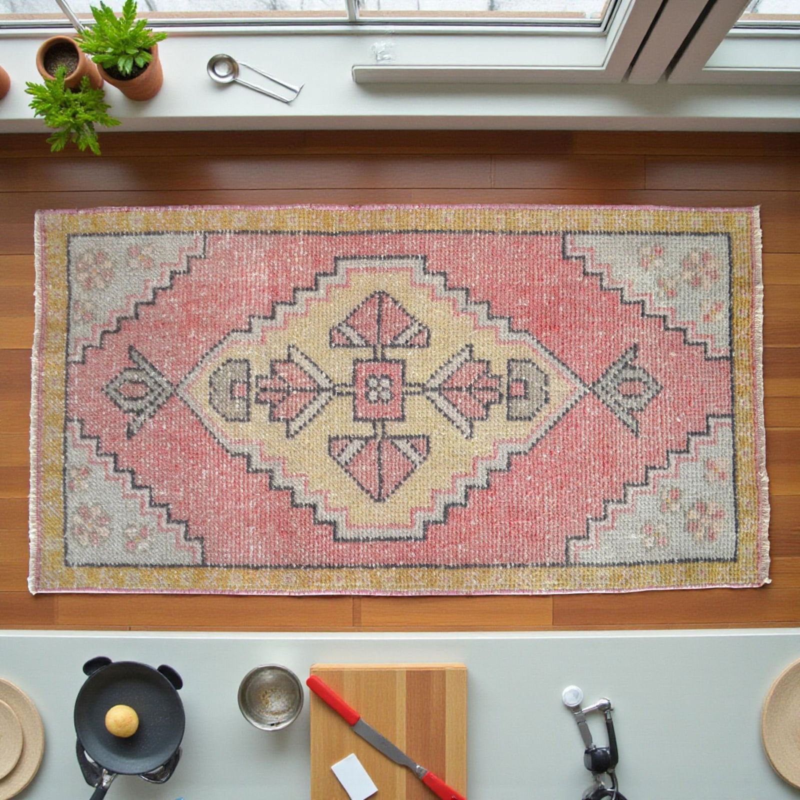 Vintage Hand Made Mat Small Turkish Rug - 1"²9"³ Ã— 3"²3"³ - 2