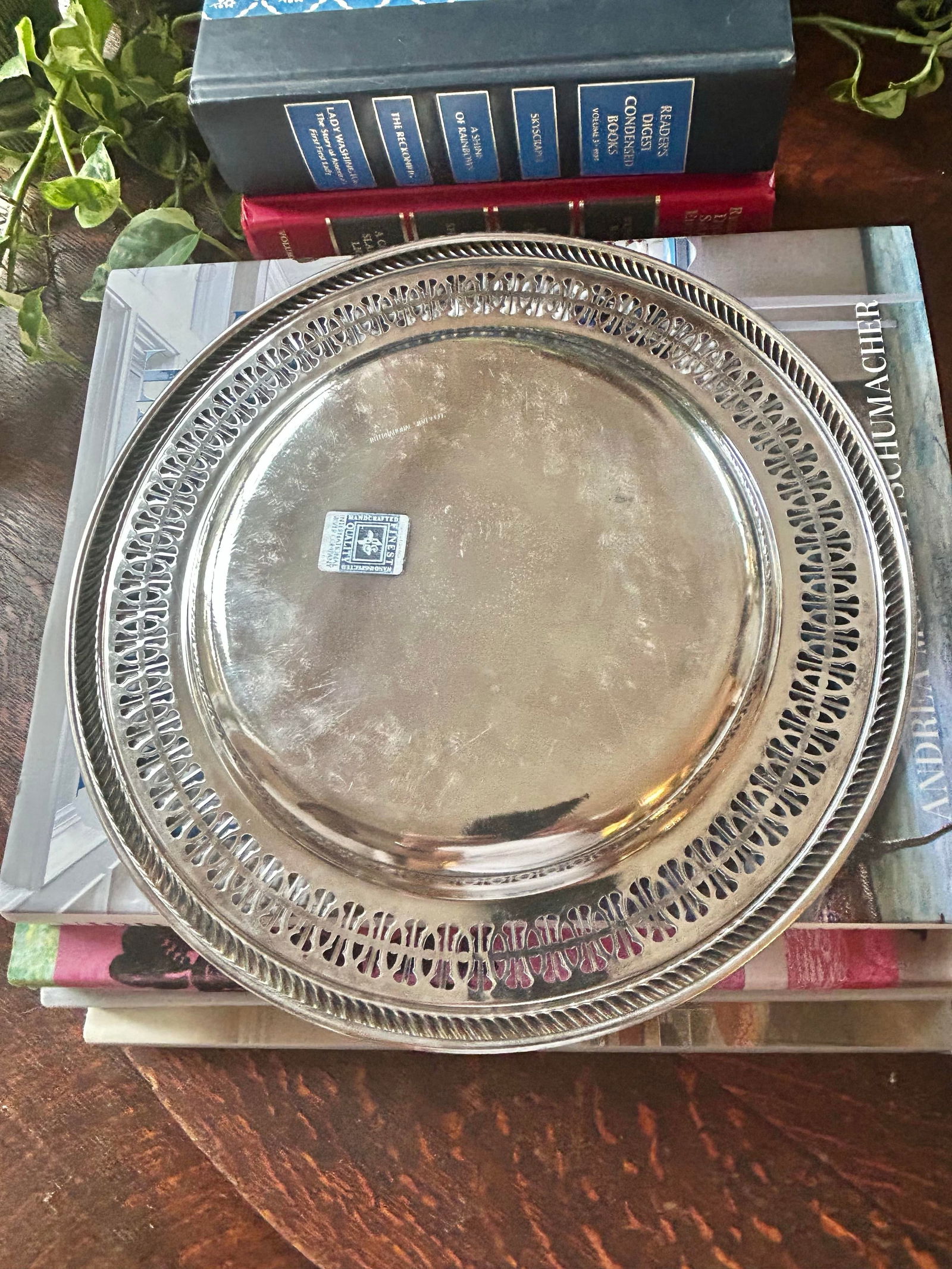 Vintage International Silver Co Silverplate 10" Dish or Tray - 7