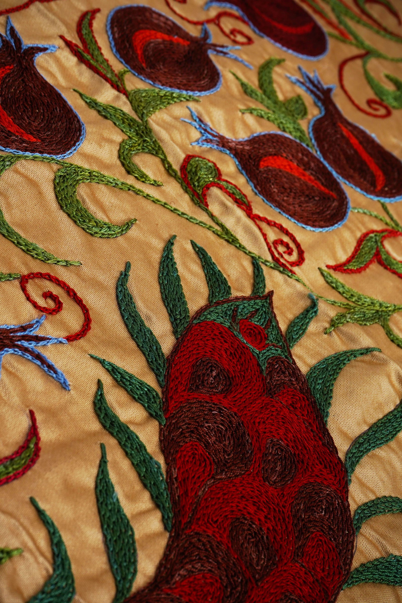 Hand-Embroidered Peacock Suzani Runner - 7