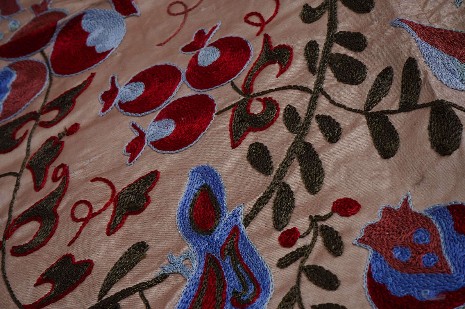 Beige Uzbek Suzani Wall Hanging "“ Tree of Life Pomegranate Embroidery Textile Art 3'5'' X - 11