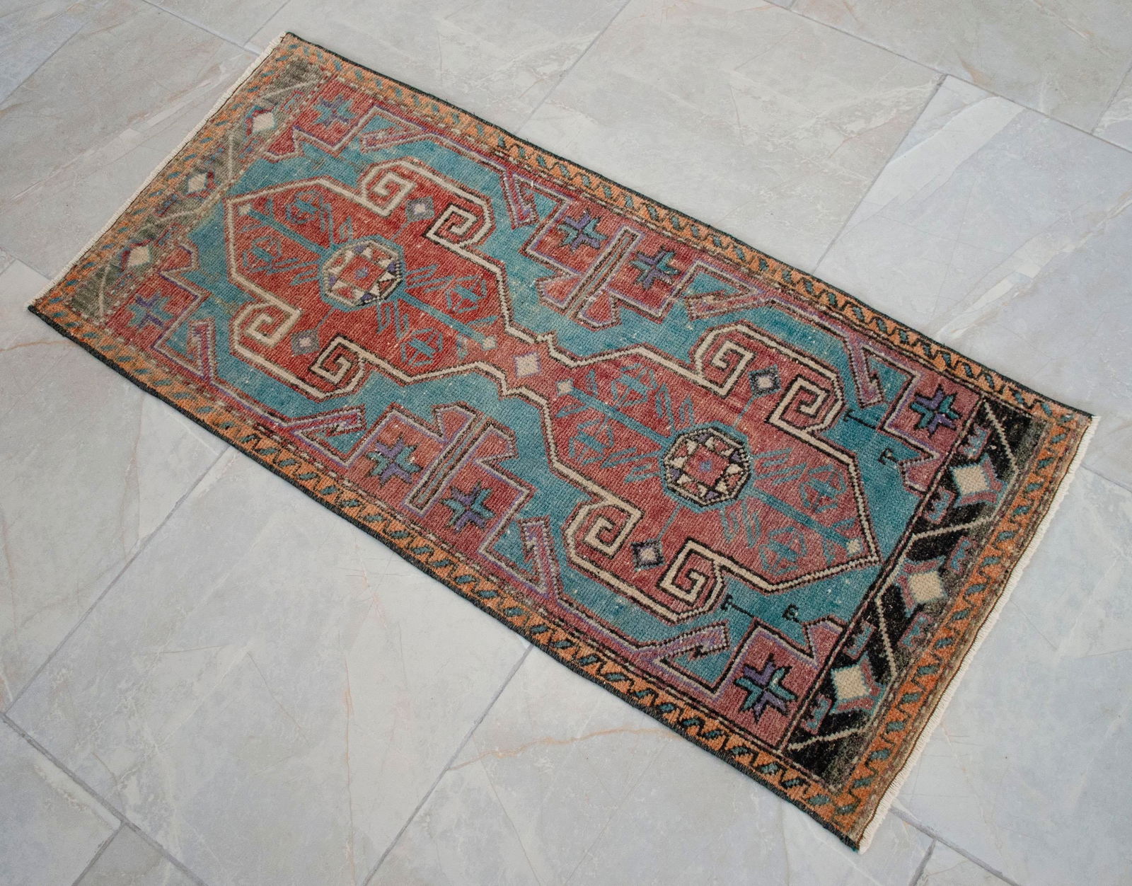1970s Vintage Hand Knotted Small Rug Enrtway Mat, Kitchen Bathroom Decor 2x4 Ft Approx - 10