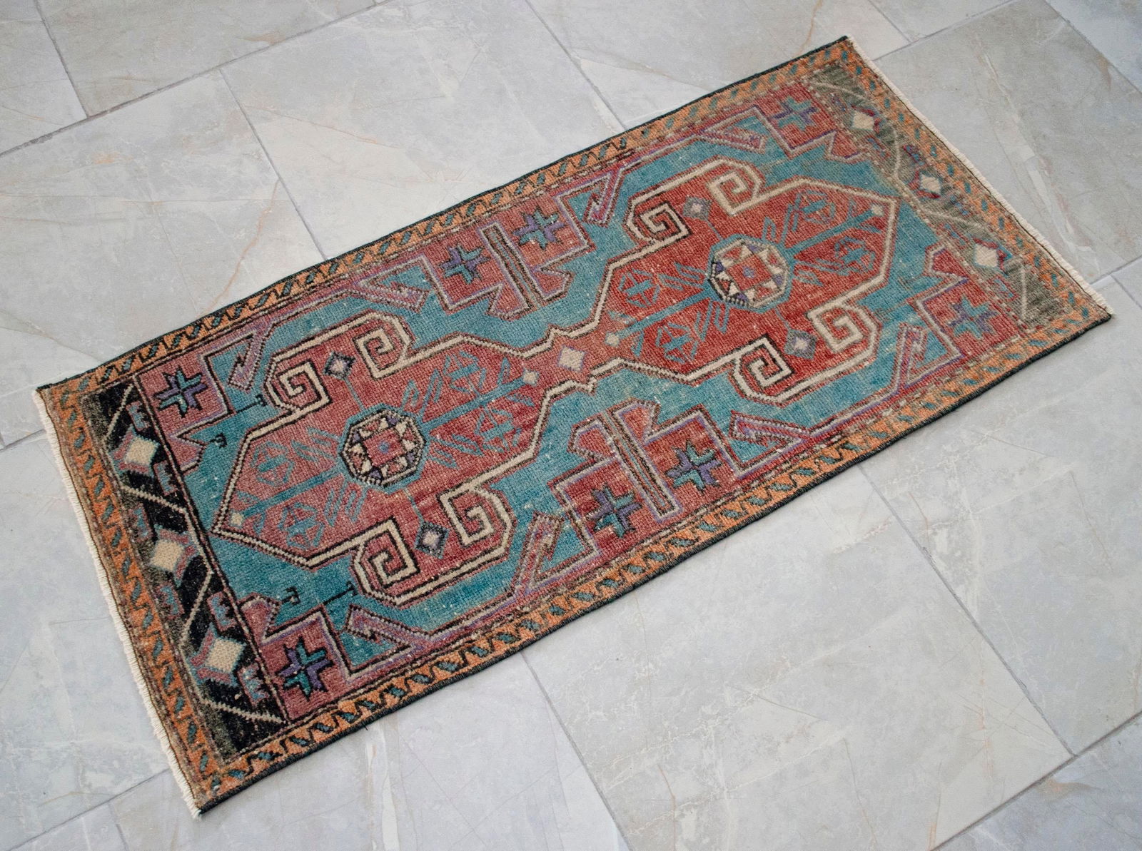 1970s Vintage Hand Knotted Small Rug Enrtway Mat, Kitchen Bathroom Decor 2x4 Ft Approx - 13