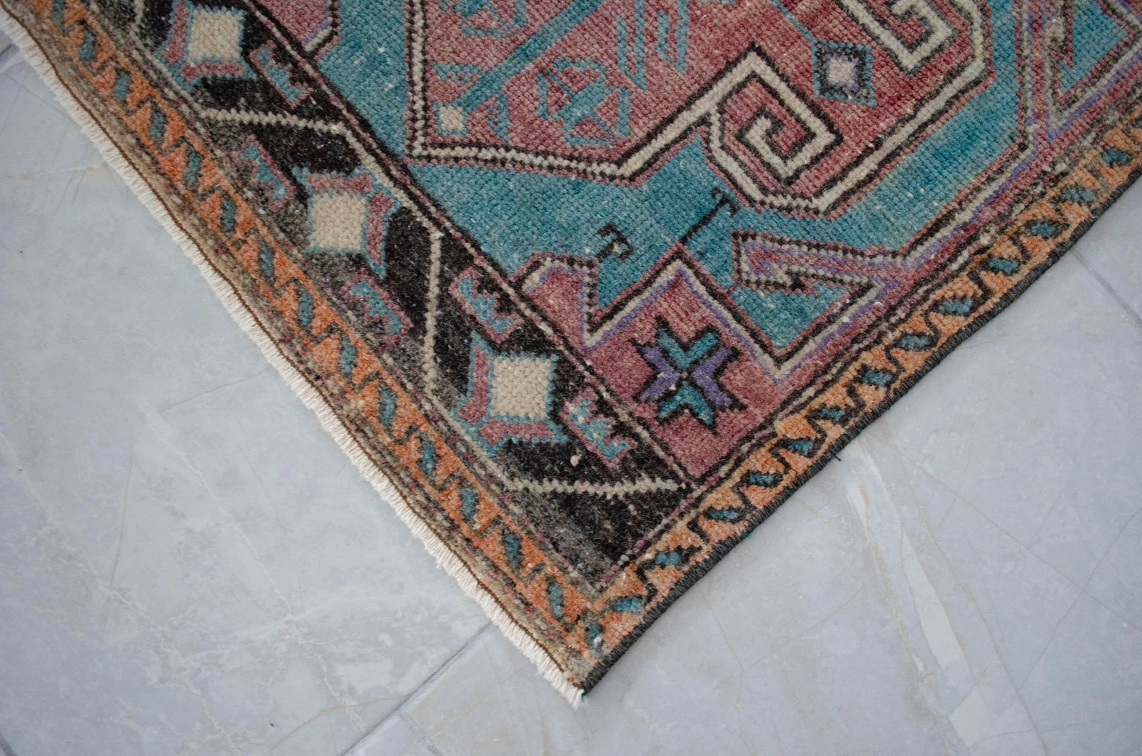 1970s Vintage Hand Knotted Small Rug Enrtway Mat, Kitchen Bathroom Decor 2x4 Ft Approx - 8