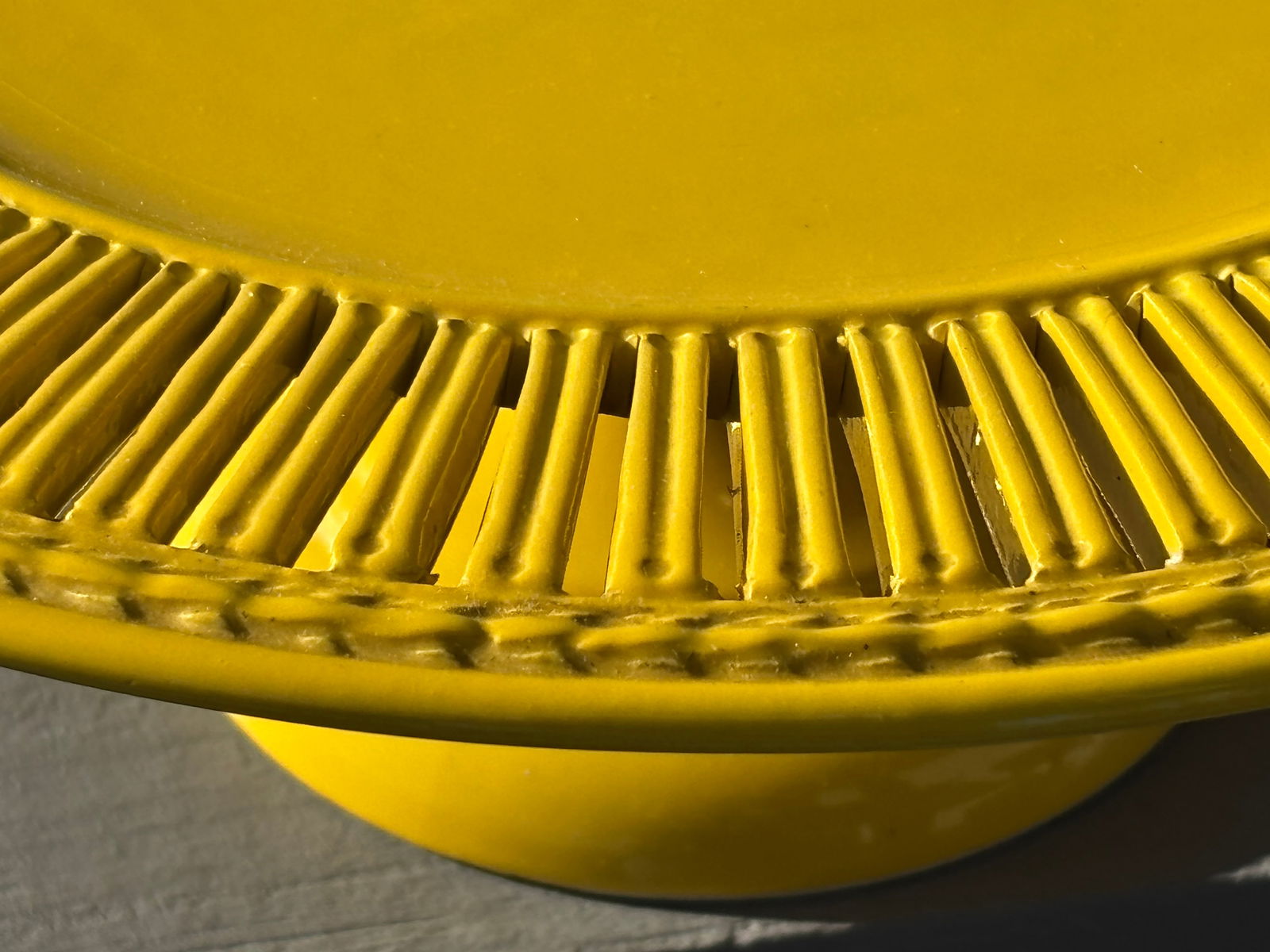 Early 20th C. - Yellow French or Italian Centerpiece Server - Porcelain, Reticulated - 3