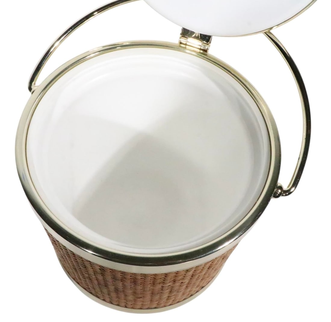 Mid Century Hollywood Regency Raffia Wrapped Brass Plated Ice Bucket by Kraftware New York C. 1970's - 5