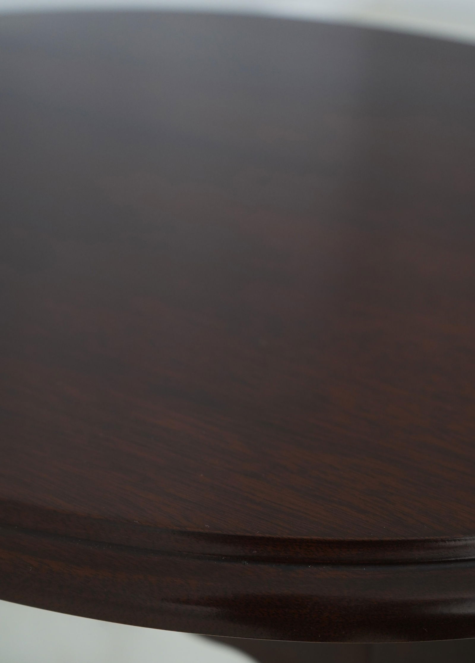 Stickley 1 Drawer Oval Mahogany Lamp Table - 10