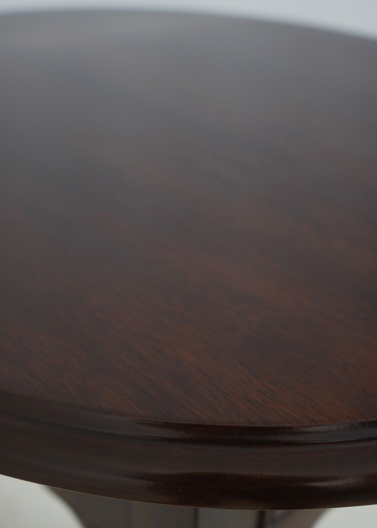 Stickley 1 Drawer Oval Mahogany Lamp Table - 9