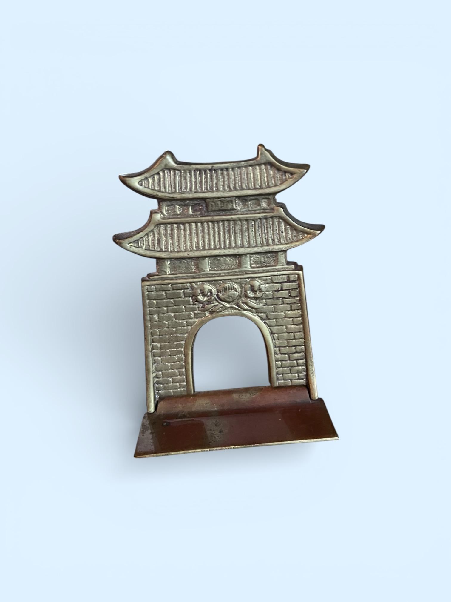 Vintage Brass Pagoda Bookends "” Mid-Century Architectural Accent - 4