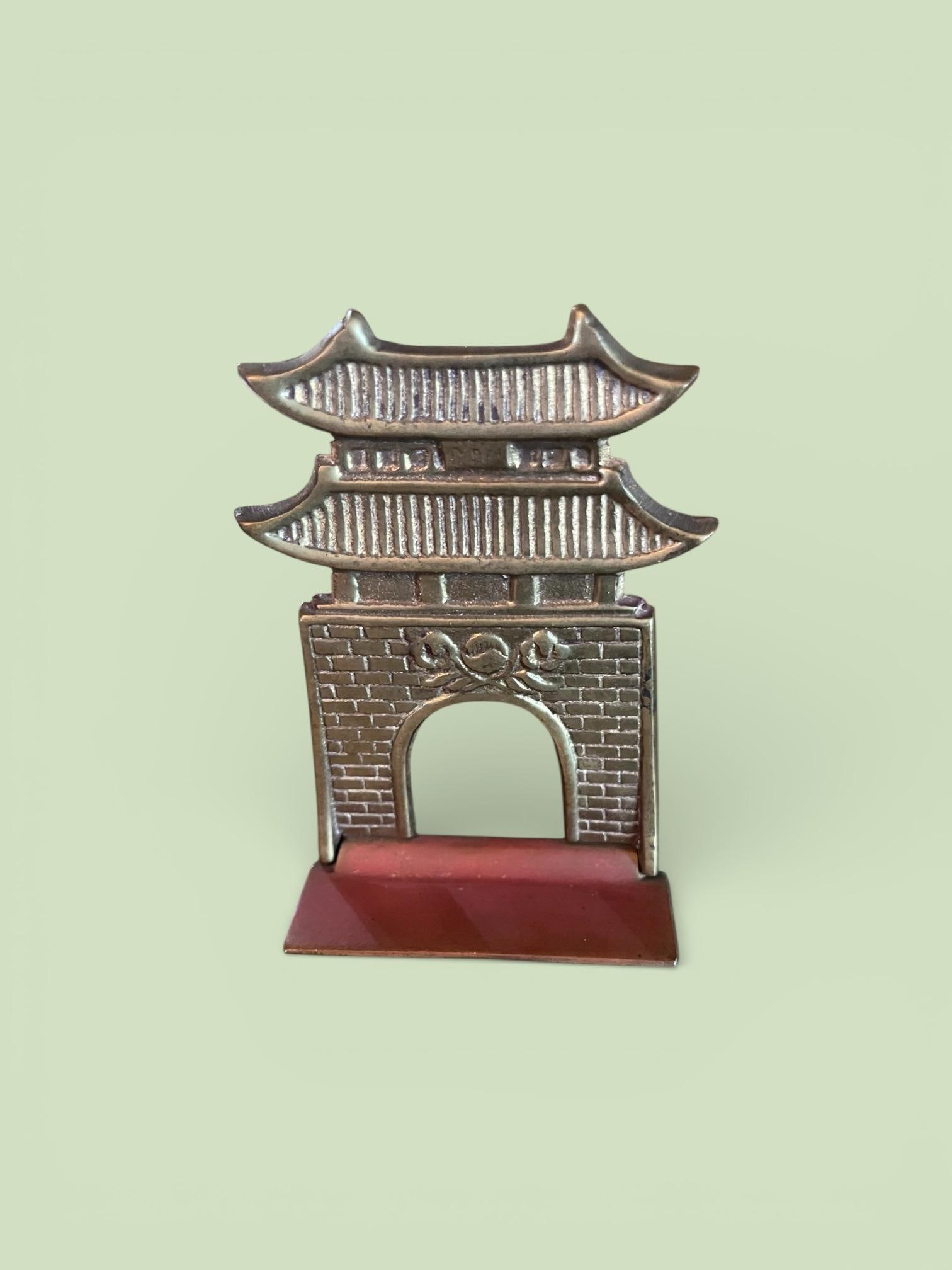 Vintage Brass Pagoda Bookends "” Mid-Century Architectural Accent - 7