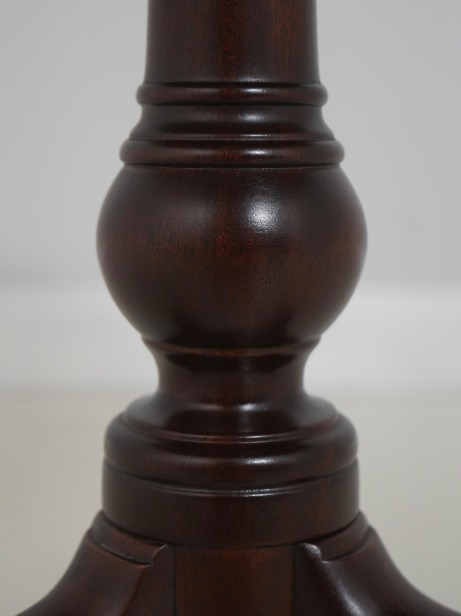 Stickley Pedestal Base Mahogany Lamp Table - 4