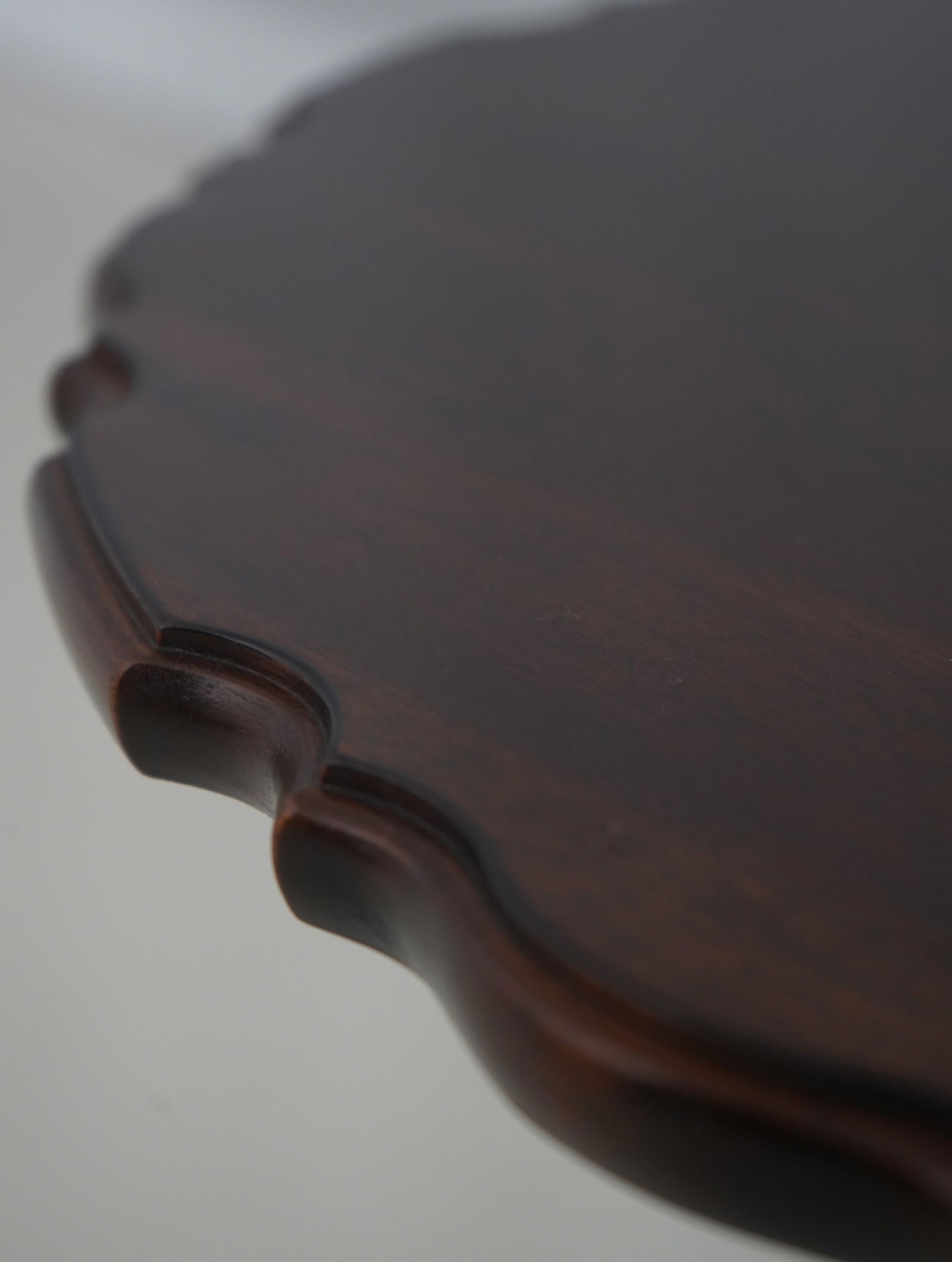 Stickley Pedestal Base Mahogany Lamp Table - 9