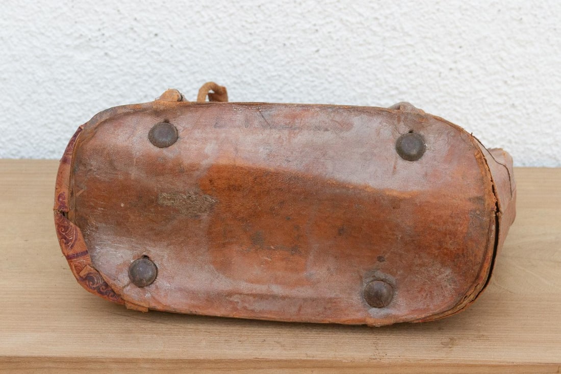 Vintage Indian Tooled Leather Satchel - 7