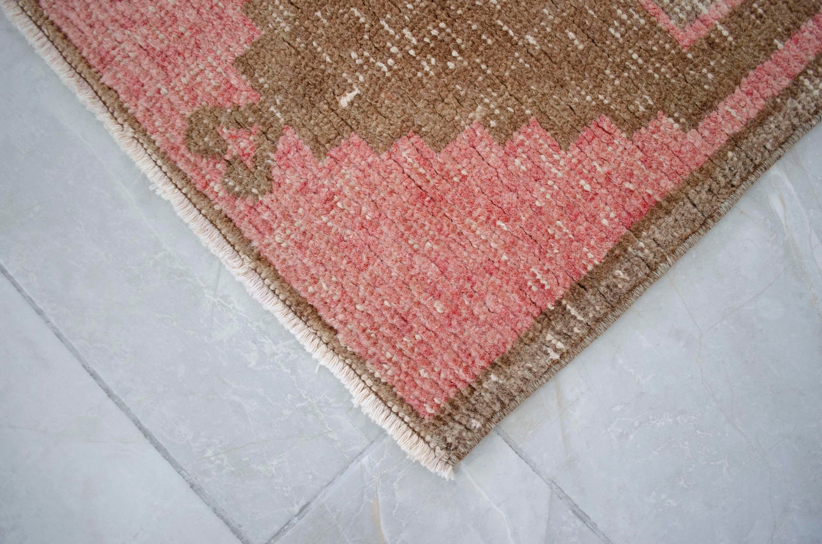 1970s Vintage Hand Knotted Small Rug - 6