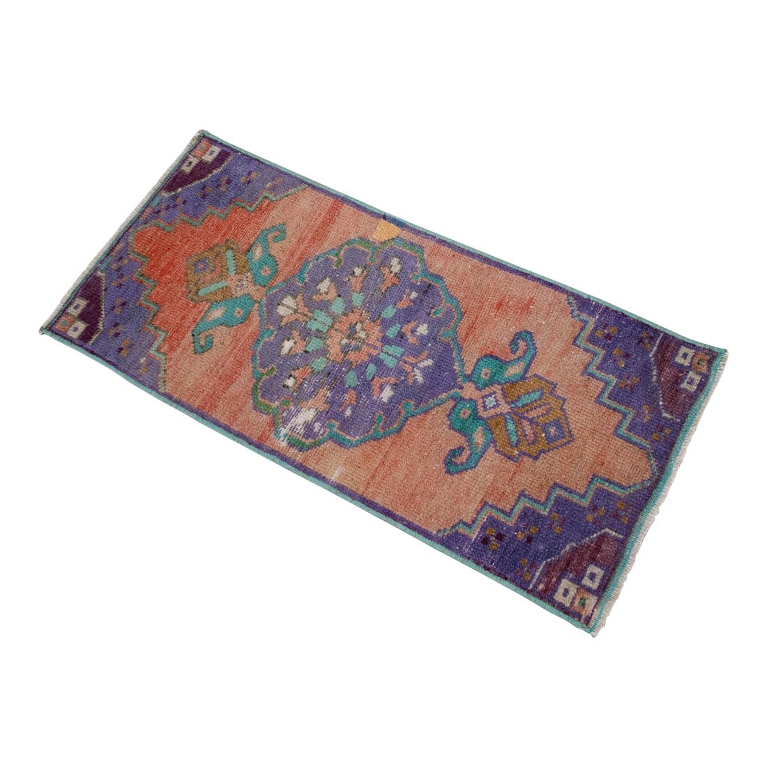 Hand Knotted Door Mat, Entryway Rug, Bath Mat, Kitchen Decor, Small Rug, Turkish Rug - 1"²: This vintage Oushak mat features a striking oversized central medallion balanced by vibrant stepped corner motifs, offering a bold tribal aesthetic. Its beautifully sun-faded palette brings a sophisti