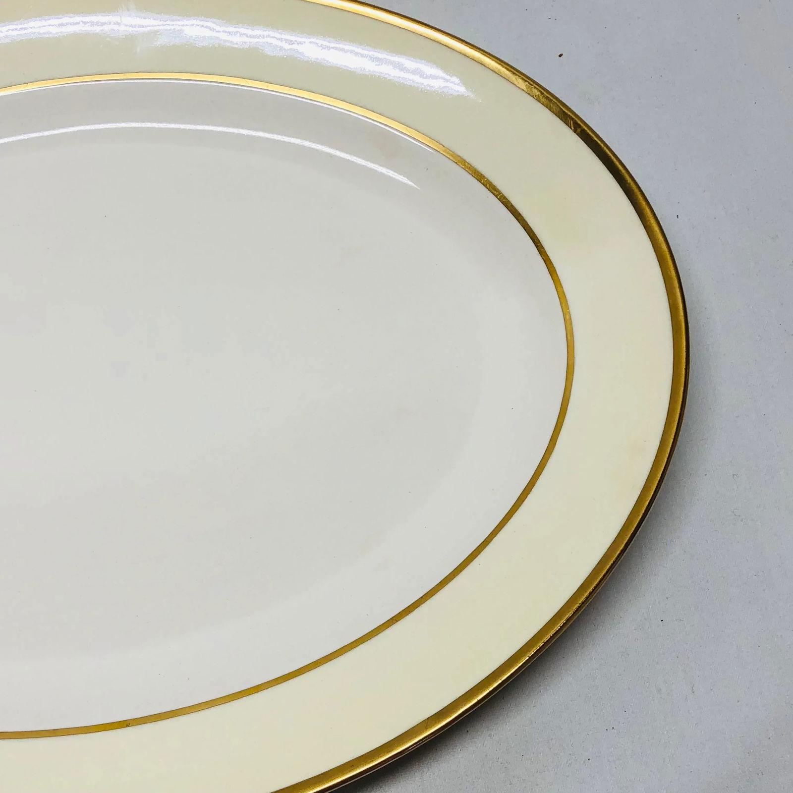 Large Pope Gosser Cream, Ivory and Gold Ivanhoe Platter, Marked Ivanhoe Usa - 3